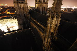 toits de la cathedrale de Bordeaux